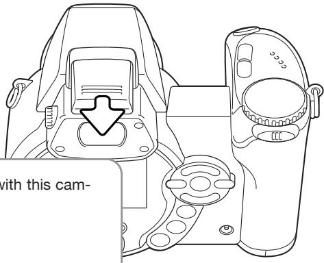 MINOLTA DIMAGE Z2 - Attaching an accessory flash - 1