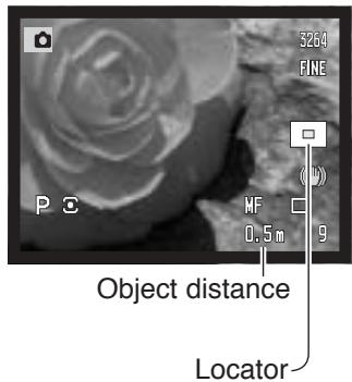 MINOLTA DIMAGE A200 - MANUAL FOCUS AND FLEX DIGITAL MAGNIFIER - 3