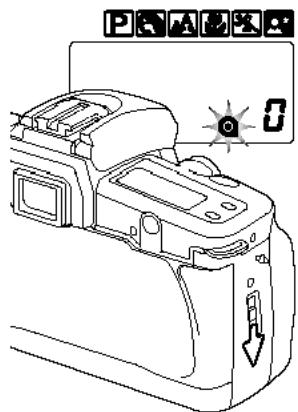 MINOLTA DYNAX 30 - MANUALREWIND - 1