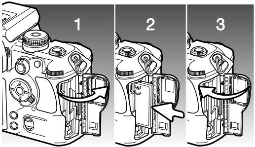MINOLTA DYNAX 7D - INSERTING AND CHANGING A MEMORY CARD - 2