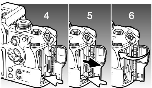 MINOLTA DYNAX 7D - INSERTING AND CHANGING A MEMORY CARD - 3