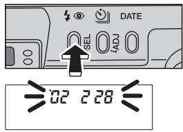 MINOLTA FREEDOM ZOOM 140 - CHANGING THE DATE FORMAT - 2