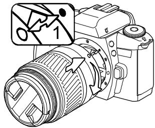 MINOLTA MAXXUM 70 - ATTACHING A LENS - 2