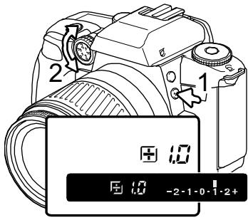 MINOLTA MAXXUM 70 - EXPOSURE COMPENSATION - 1