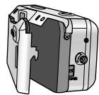 MINOLTA RIVA ZOOM 130 - LOADING THE FILM - 2