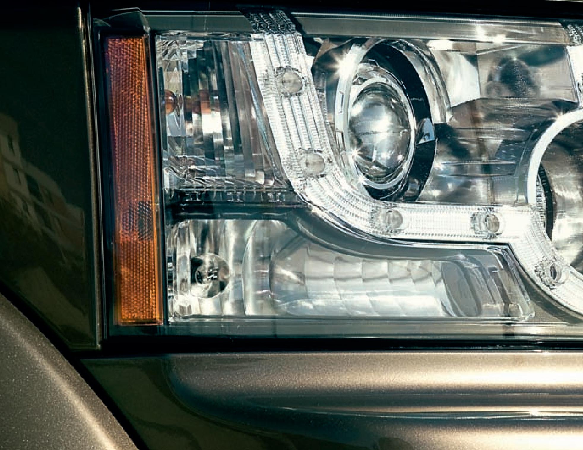 LAND ROVER DISCOVERY 4 - 1