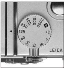 LEICA DIGILUX 2 - Taking photographs with manual setting of shutter speed and aperture - M - 2