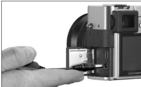 LEICA DIGILUX2 - Mains operation - 2