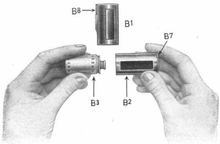 LEICA IIIA - Loading of Film Chamber Model B in the darkroom - 3