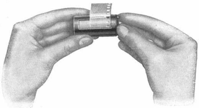 LEICA IIIA - Loading Spool Champer Model B by subdued daylight - 4
