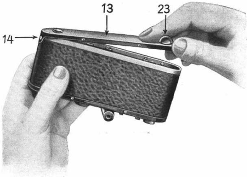 LEICA IIIA - Opening the Leica Camera - 1