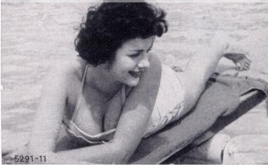 LEICA M2 - Not For Resale - Free Download at http://homepage.ntlworld.com/joechan/manuals - 2