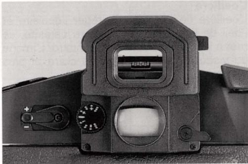 LEICA R8 - L'œillère - 1