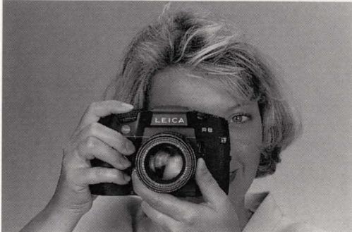 LEICA R8 - Réglage de l'appareil à la sensibilité de la pellicule - 1
