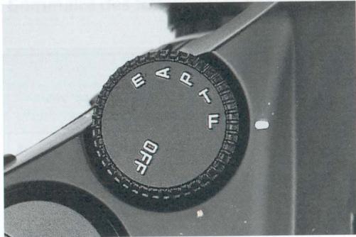 LEICA R8 - Sommaire des fonctions de l'appareil avec un flash et l'adaptateur SCA 3501 - 1