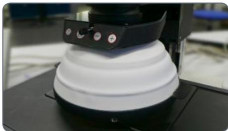 LEICA LED3000 RL - Dome folded up - 1