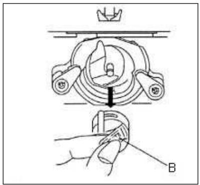 PRIMERA NM902 - Enlèvement et mise en place de la capsule de la canette - 2