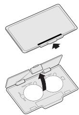 TANITA UM 030 - Inserting the Batteries - 1