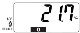 TANITA UM 050 - L'unità emette un autre beep e il display visualizza "0.0". Salire quindi sulla bilancia. - 2