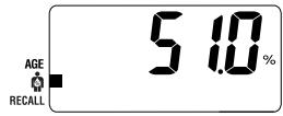 TANITA UM 050 - L'unità emette un autre beep e il display visualizza "0.0". Salire quindi sulla bilancia. - 3