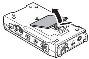 MARANTZ PMD661 - Installing batteries - 1