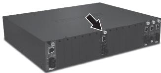 TRENDNET TFC-110S15 - Installation d'un convertisseur fibre dans un châssis - 3