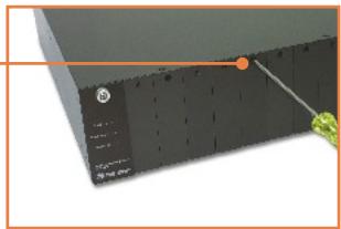 TRENDNET TFC-110S30I - Installation d'un convertisseur fibre dans un chassis - 1
