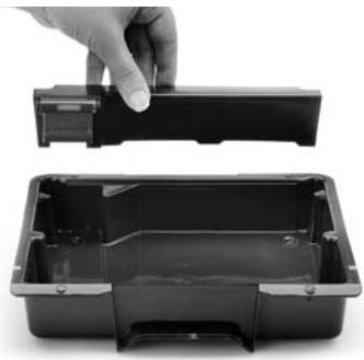 BREVILLE BES820XL - NETTOYER LE PLATEAU À ÉGOUTTEMENT - 1