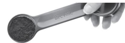 BREVILLE DIE-CAST PROGRAMMABLE ESPRESSO MACHINE - STEP 3 - PREPARED THE SINGLE WALL FILTER - 2