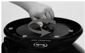 BREVILLE EW30XL - Pour enlever la base pour le nettoyage - 4