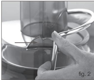BREVILLE JUICE FOUNTAIN PLUS - DISASSEMBLING YOUR JUICE FOUNTAIN™ PLUS - 2