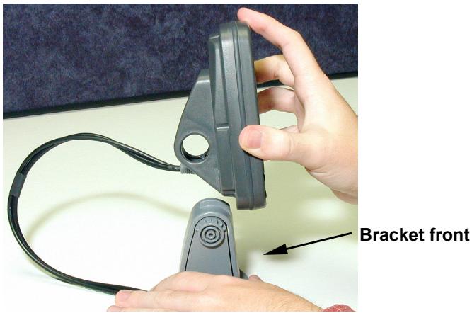 EAGLE CUDA 242 - Using the Quick Release Mounting Bracket - 2