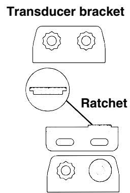 EAGLE FISHMARK 320 - Assembling the bracket. - 3