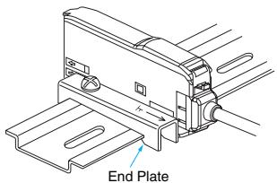 OMRON E3X-DAC-S - Mounting the End Plate (PFP-M) - 1