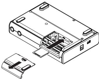 TASCAM DP-004 - Installing an SD card - 1