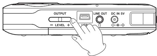 TASCAM DR-2D - Adjusting playback volume - 1