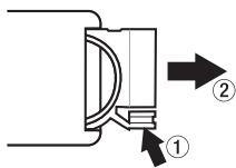 TASCAM DR-2D - Changing the coin-shaped battery - 1