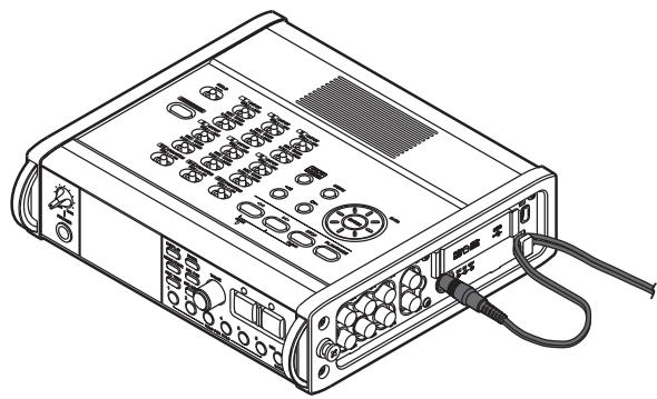 TASCAM DR-680 - Using the AC adaptor - 2