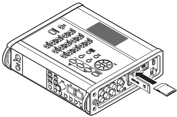 TASCAM DR-680 - Inserting an SD card - 1