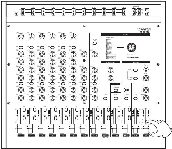 TASCAM M-164UF - Adjusting levels - 3