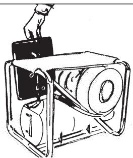 EARLEX STEAMMASTER LMB 240F - NE Laissez PAS l'eau s'evaporer completement par ebullition. - 1