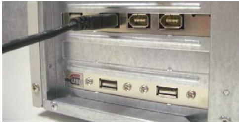 ULEAD VIDEOSTUDIO 10 PLUS - Connecting the camcorder to the IEEE-1394 interface - 3