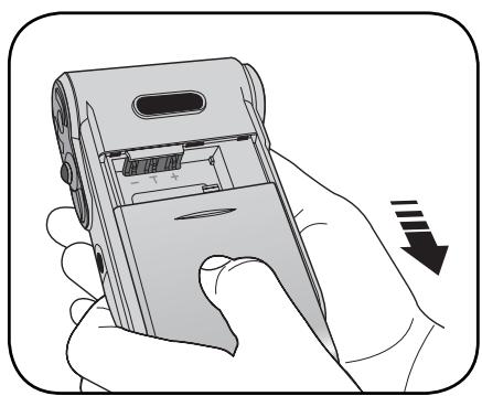 AIPTEK POCKET DV 8800 - Insérer une carte mémoire (facultatif) - 1