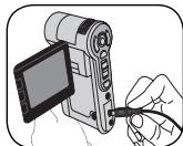 AIPTEK POCKET DV Z100 PRO - - Charging the battery - 1