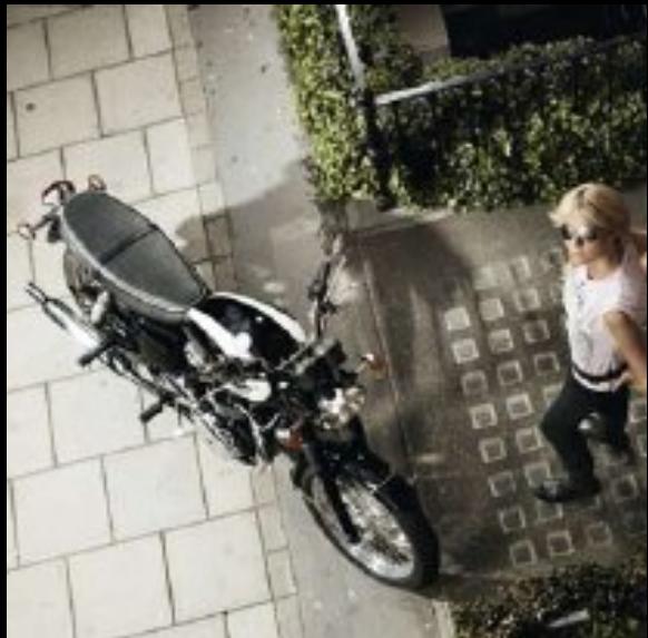 TRIUMPH BONNEVILLE T100 - CONTENTS 2010 - 3