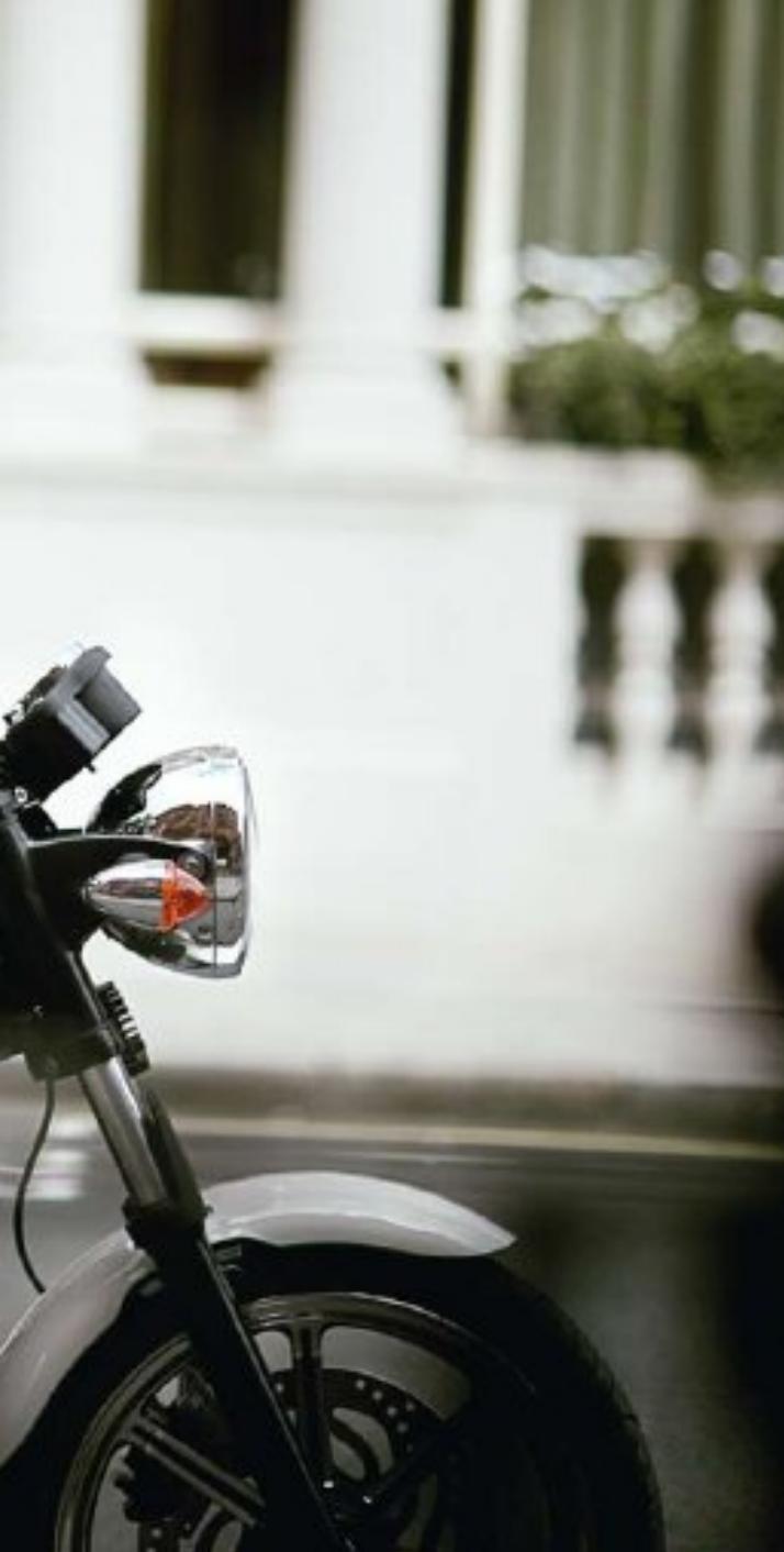 TRIUMPH BONNEVILLE T100 - BONNEVILLE RANGE - 6