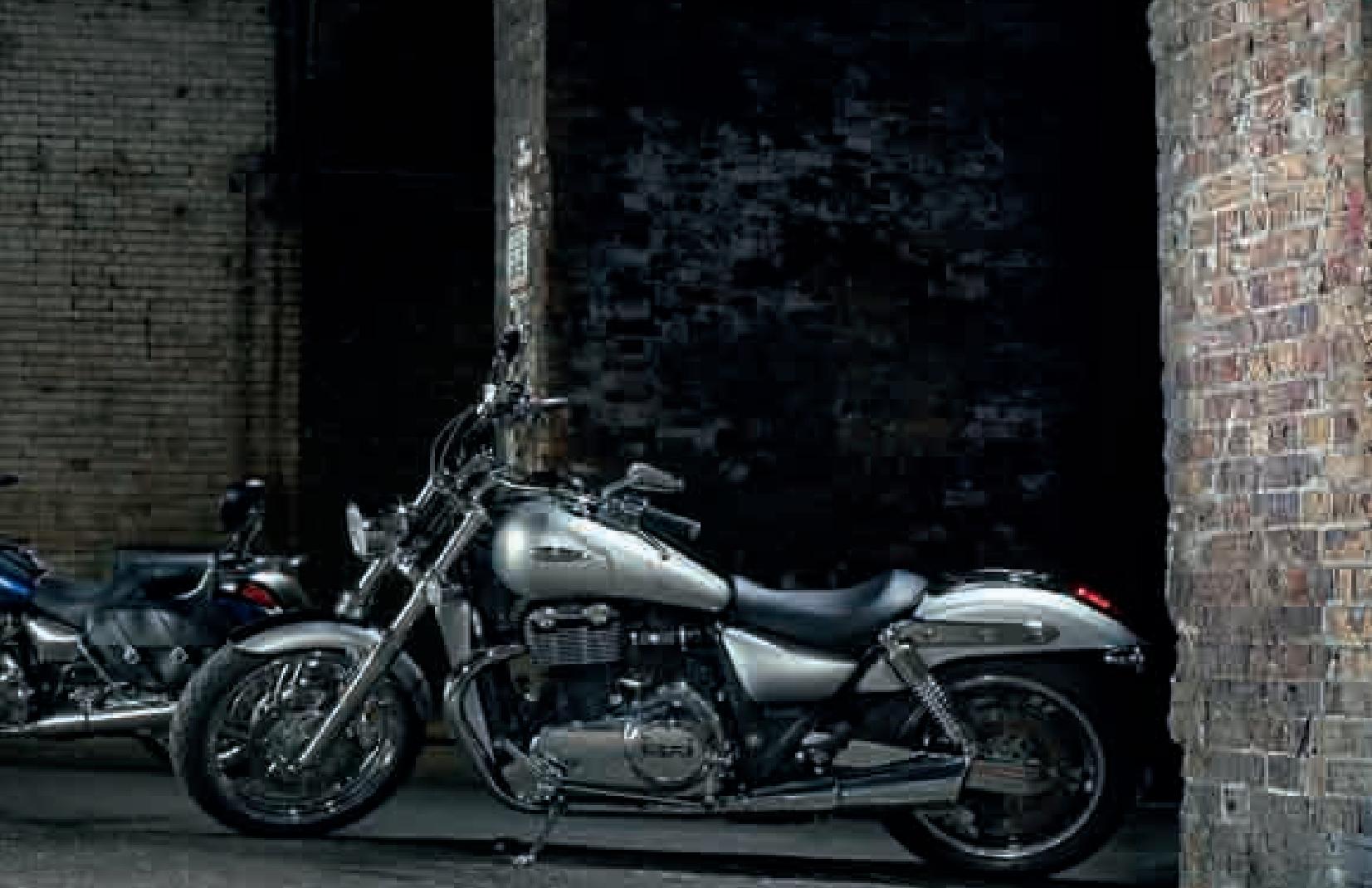 TRIUMPH SPEEDMASTER - TH - 1