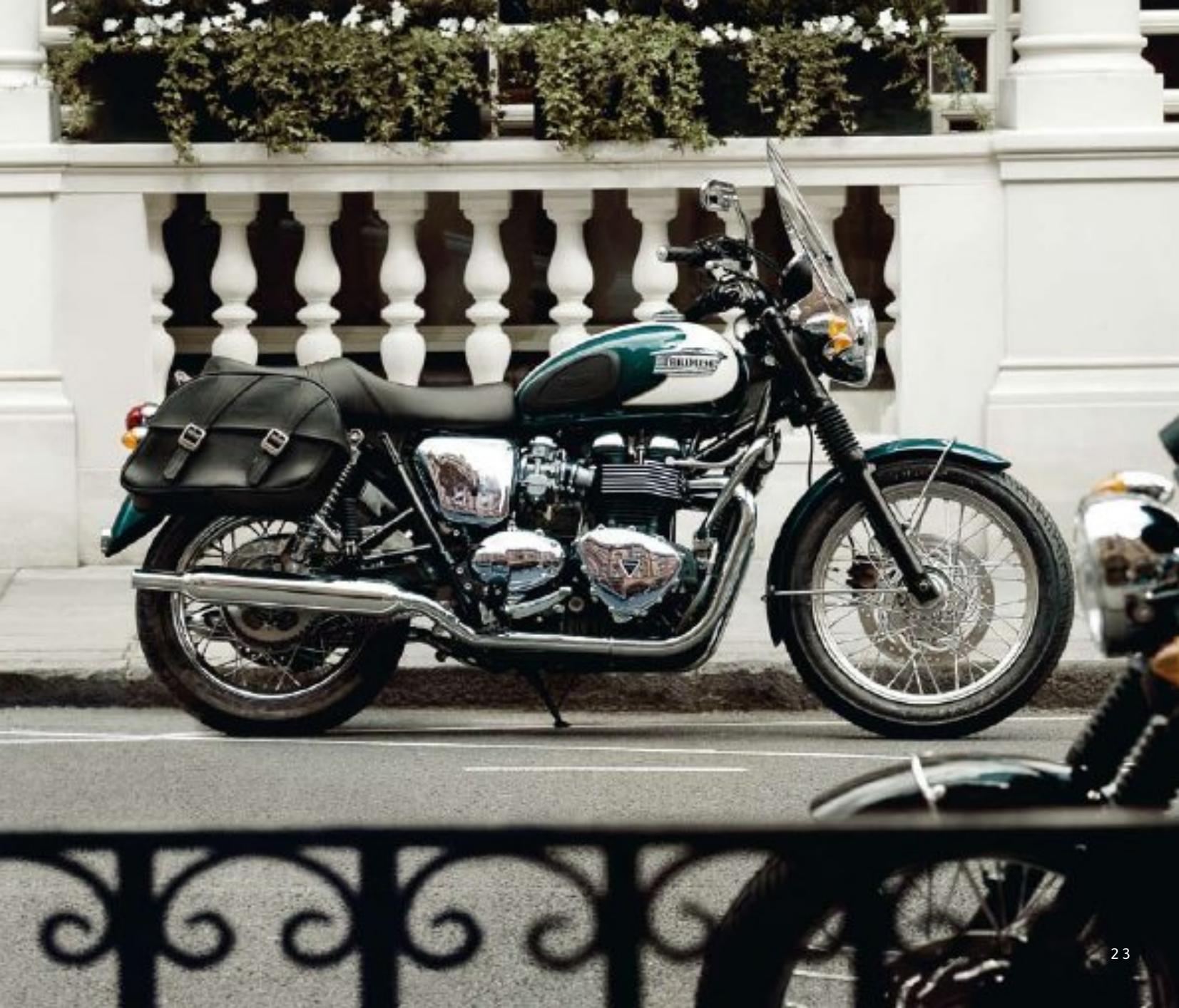 TRIUMPH THRUXTON - T100 - 8