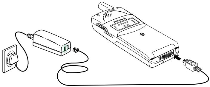 ERICSSON T18S - Charging the Battery - 1