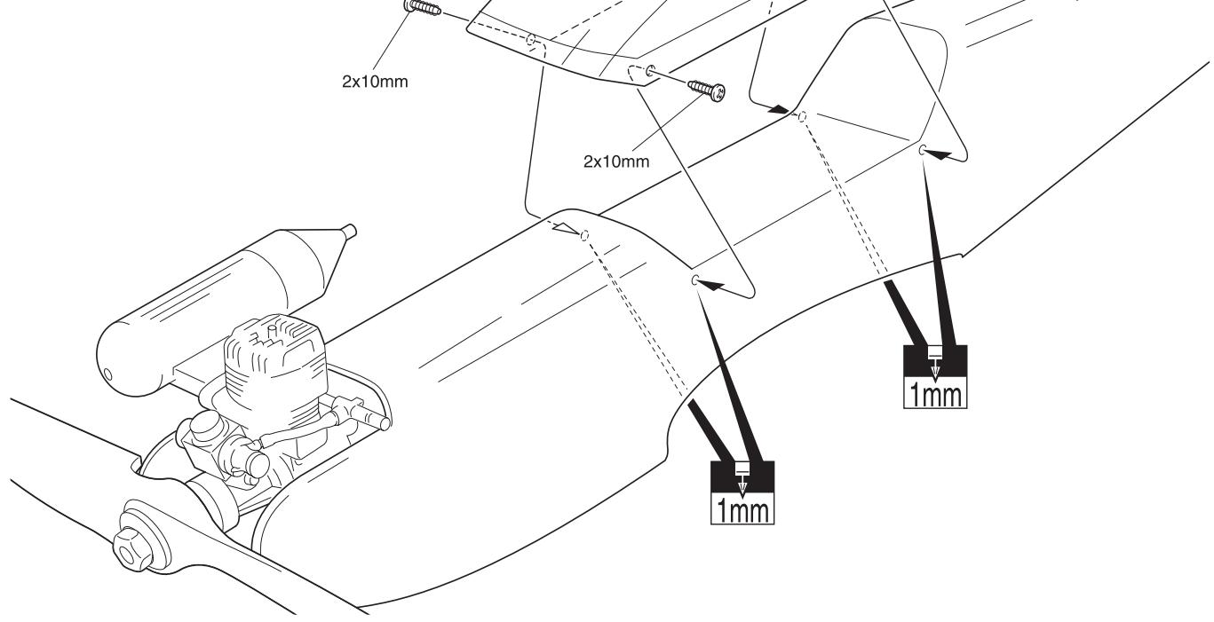 KYOSHO CALMATO 40 SPORTS RTF - Branchement du servo d'aileron et du boitier porte piles - 6